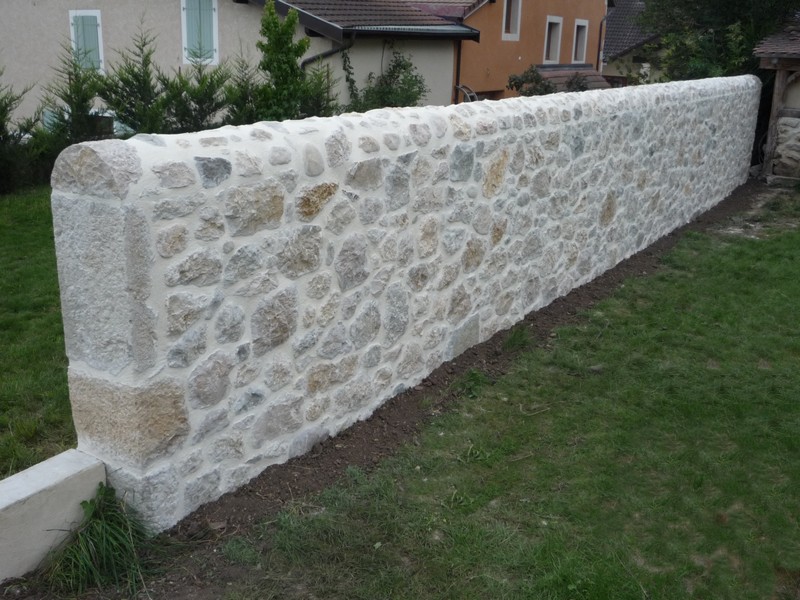 Murs en pierres